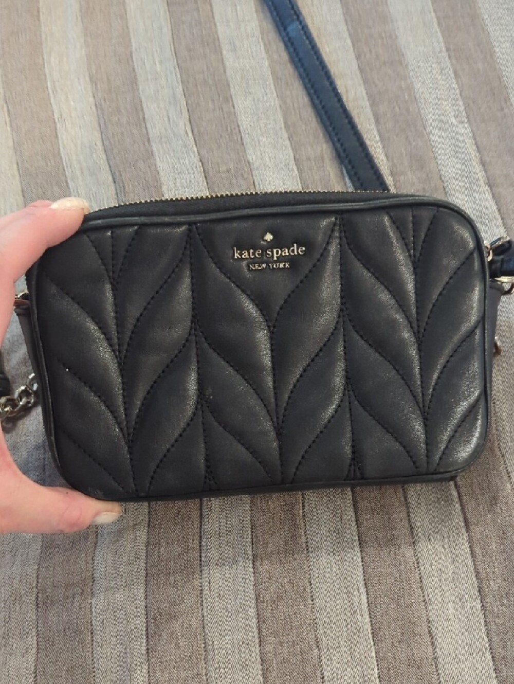 kate spade Black Quilted Leaf-Pattern Crossbody Bag - Picture 2 of 10